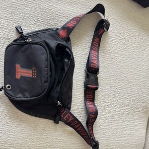 Harley-Davidson Black and Red Belt Bag